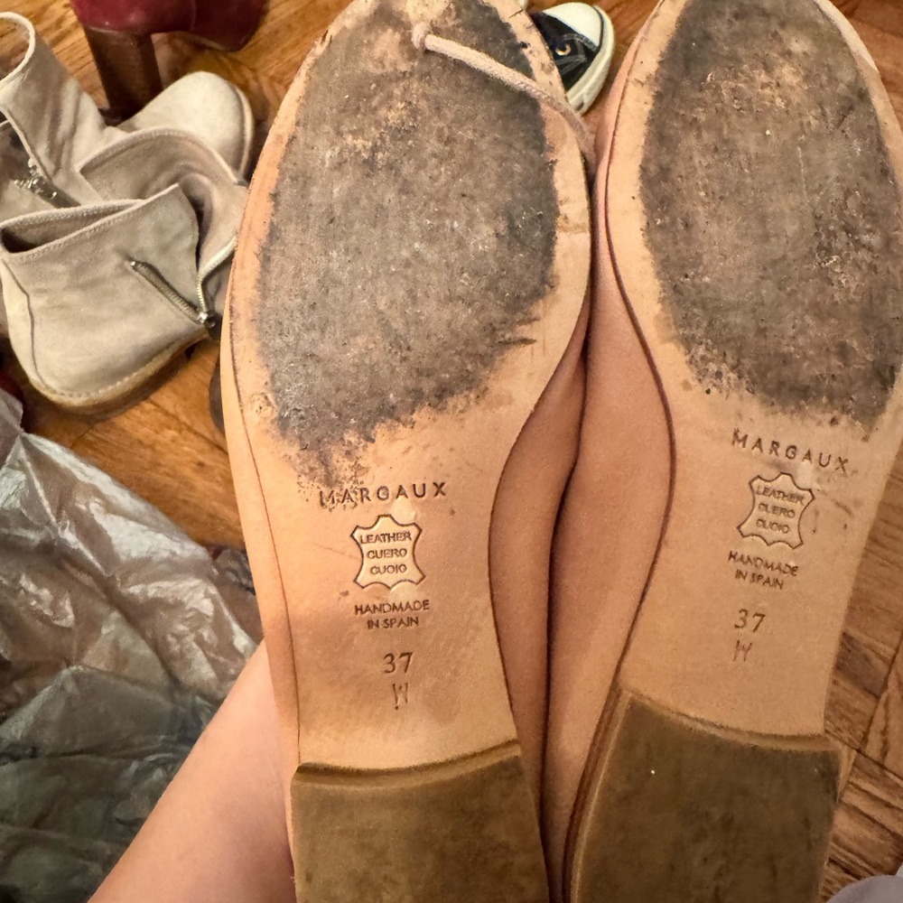 Margaux Women's Dusty Rose leather Ballet Flats - Picture 2 of 2